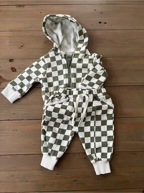 Copper Pearl Parker Checkerboard Baby Set - 3-6 Months